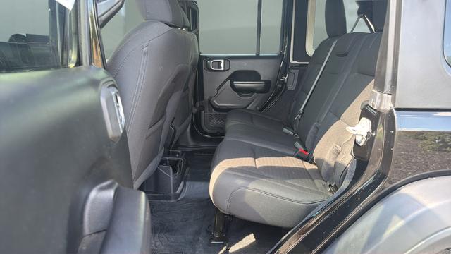 2020 Jeep Wrangler Unlimited Sport Altitude