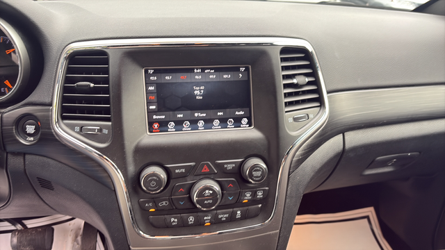 2021 Jeep Grand Cherokee Laredo E