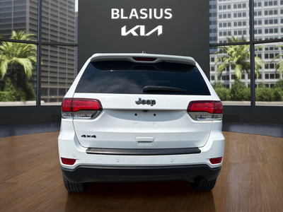 2020 Jeep Grand Cherokee Laredo E