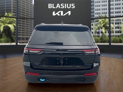 2023 Jeep Grand Cherokee Trailhawk 4xe