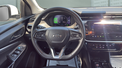 2023 Chevrolet Bolt EUV LT