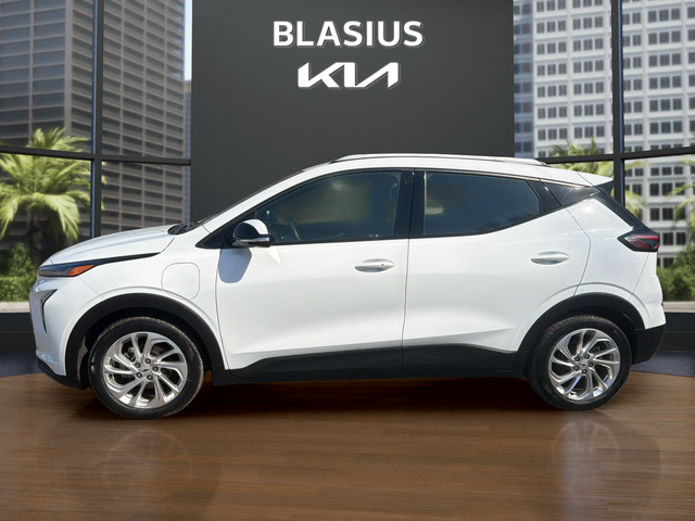 Used 2023 Chevrolet Bolt EUV LT with VIN 1G1FY6S02P4188812 for sale in Watertown, CT