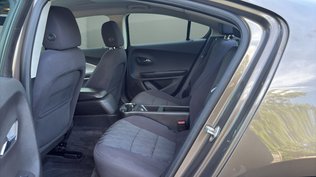 2014 Chevrolet Volt Base