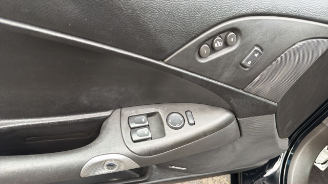 2005 Chevrolet Corvette Base