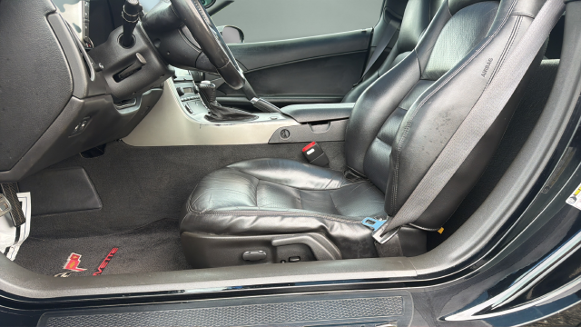 2005 Chevrolet Corvette Base