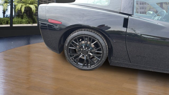 2005 Chevrolet Corvette Base