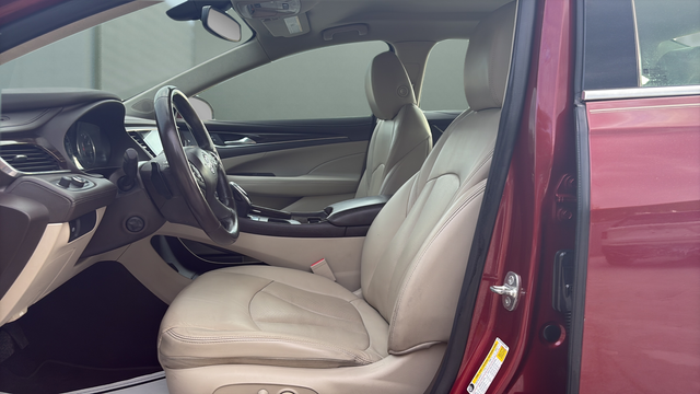 2017 Buick LaCrosse Essence