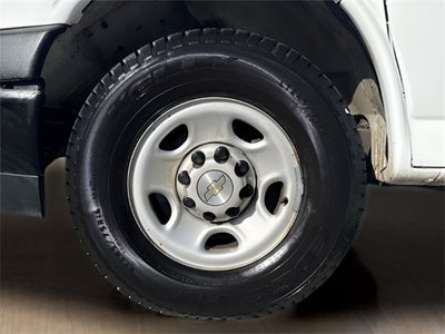 2022 Chevrolet Express 2500 LS Passenger