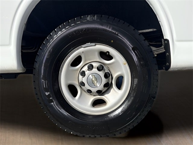 2022 Chevrolet Express 2500 LS Passenger