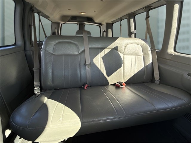 2022 Chevrolet Express 2500 LS Passenger