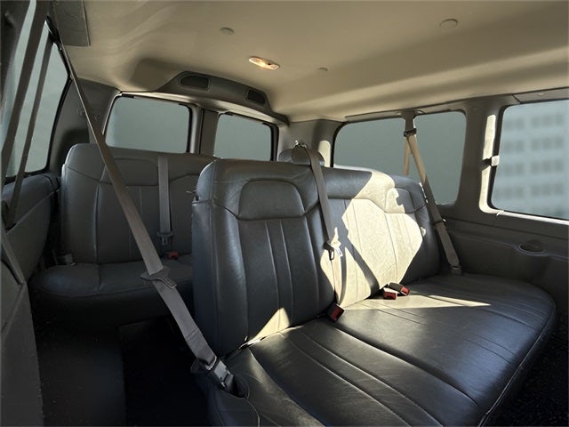 2022 Chevrolet Express 2500 LS Passenger