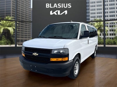2022 Chevrolet Express 2500 LS Passenger