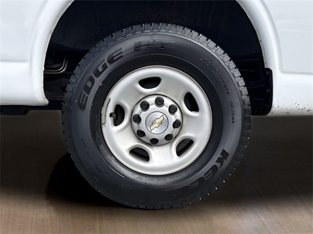 2022 Chevrolet Express 2500 LS Passenger