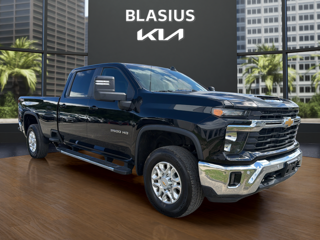 2025 Chevrolet Silverado 3500HD LT