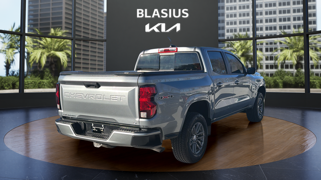 2024 Chevrolet Colorado LT
