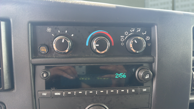 2024 Chevrolet Express 2500 Work Van Cargo