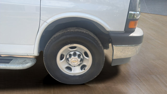 2024 Chevrolet Express 2500 Work Van Cargo