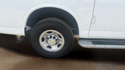 2024 Chevrolet Express 2500 Work Van Cargo