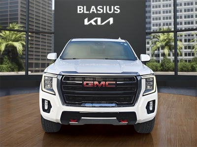 2023 GMC Yukon AT4