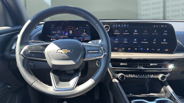 2026 Chevrolet Traverse LT 2LT