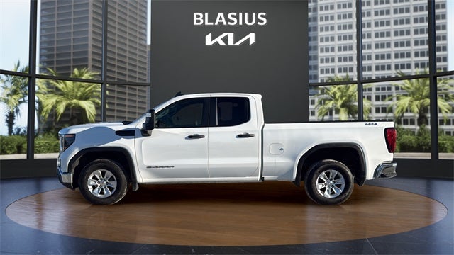 2023 GMC Sierra 1500 Pro