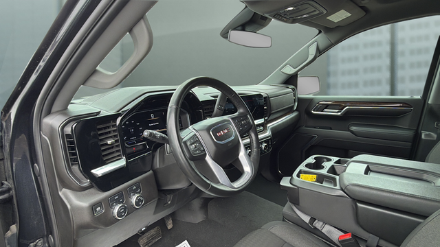 2024 GMC Sierra 1500 SLE