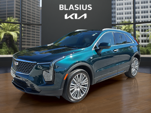 2024 Cadillac XT4 Premium Luxury