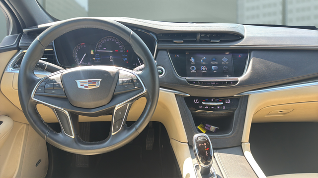 2017 Cadillac XT5 Base