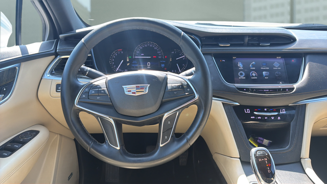 2017 Cadillac XT5 Base