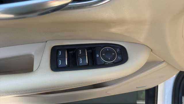 2017 Cadillac XT5 Base