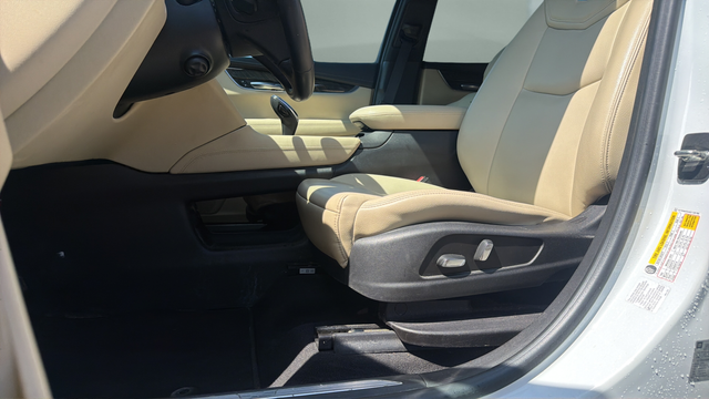 2017 Cadillac XT5 Base