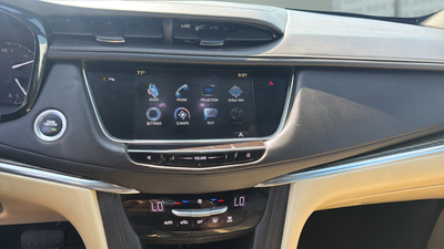 2017 Cadillac XT5 Base