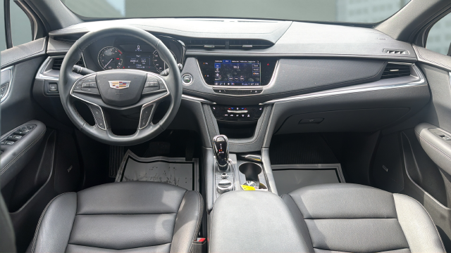 2024 Cadillac XT5 Luxury