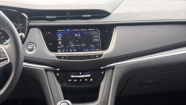 2024 Cadillac XT5 Luxury