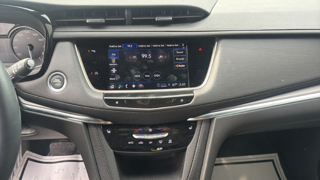 2024 Cadillac XT5 Luxury