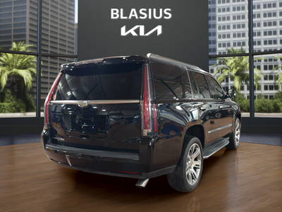 2016 Cadillac Escalade Luxury
