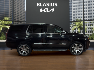 2016 Cadillac Escalade Luxury
