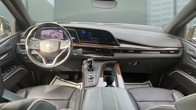 2023 Cadillac Escalade Premium Luxury