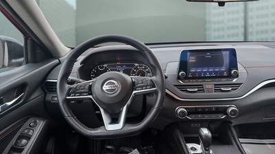 2021 Nissan Altima 2.5 SR