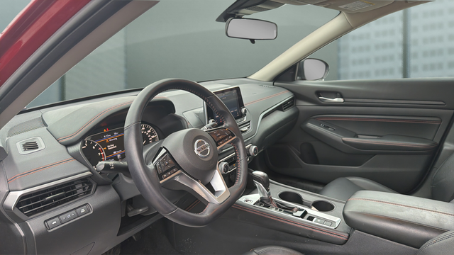 2021 Nissan Altima 2.5 SR