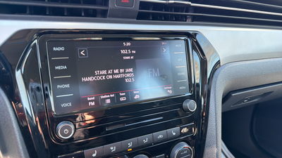 2022 Volkswagen Passat 2.0T SE