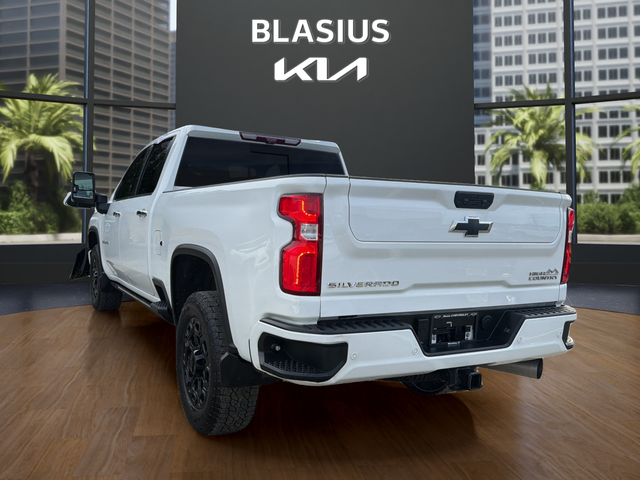 2022 Chevrolet Silverado 2500HD High Country