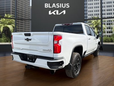 2022 Chevrolet Silverado 2500HD High Country