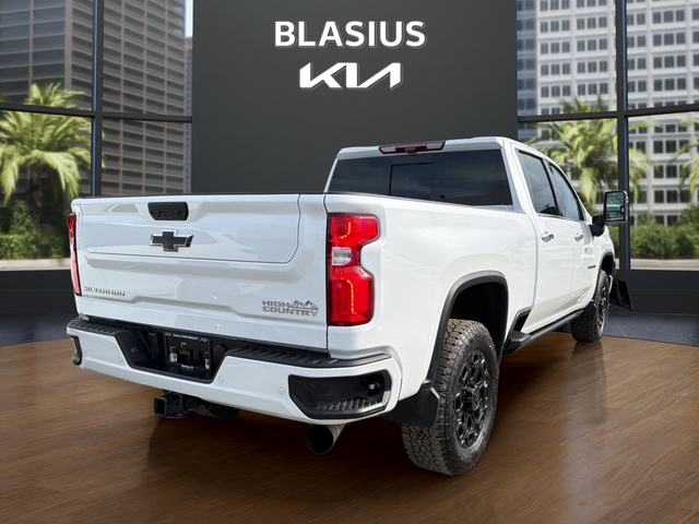 2022 Chevrolet Silverado 2500HD High Country