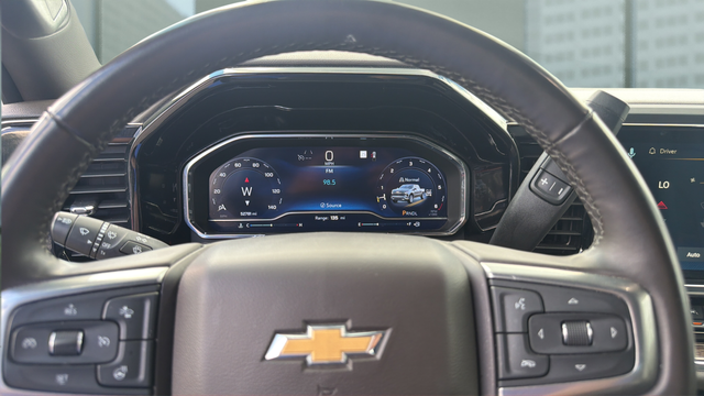2025 Chevrolet Silverado 1500 LT LT1