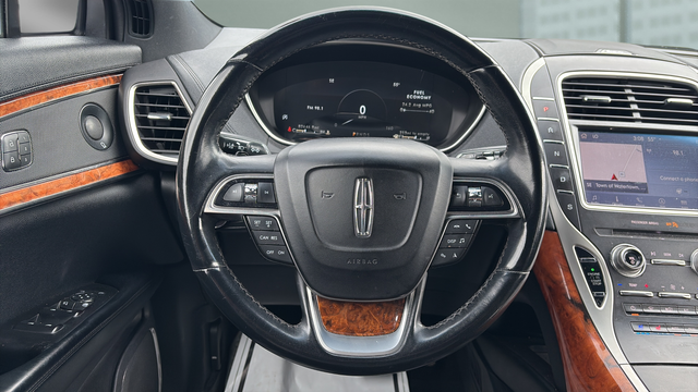 2019 Lincoln Nautilus Reserve