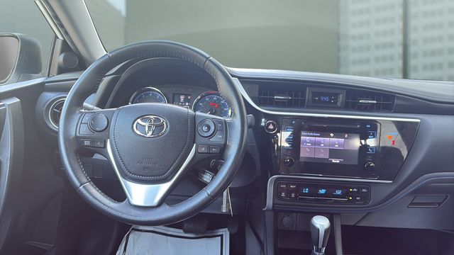 2019 Toyota Corolla SE