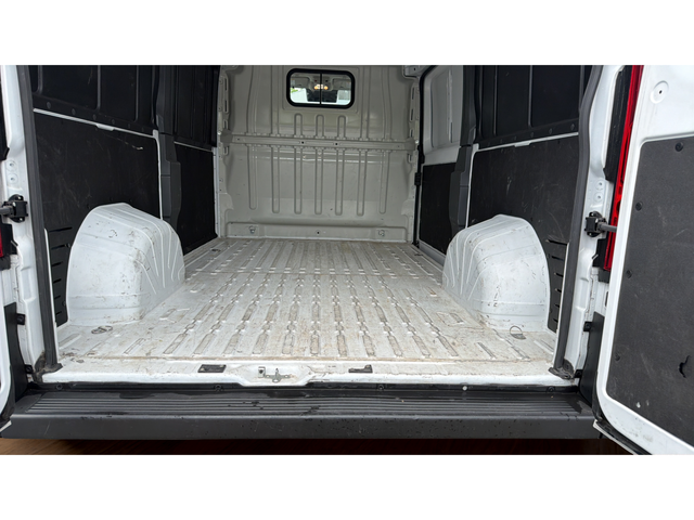 2025 RAM ProMaster 2500 Base