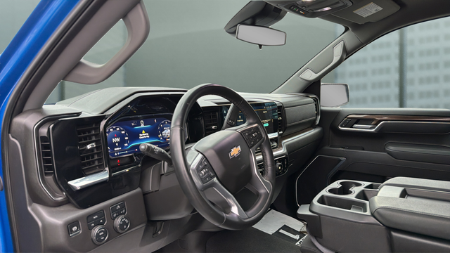 2025 Chevrolet Silverado 1500 LT LT1