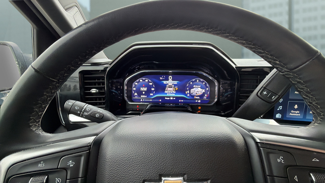 2025 Chevrolet Silverado 1500 LT LT1